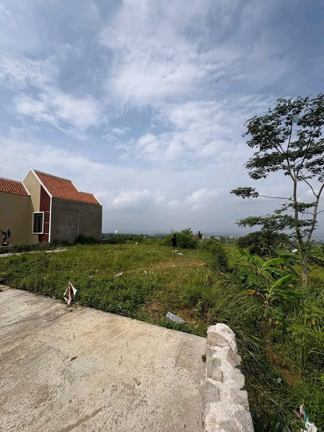 Tanah Kavling Siap Bangun Jalan Lebar Sudah di Cor